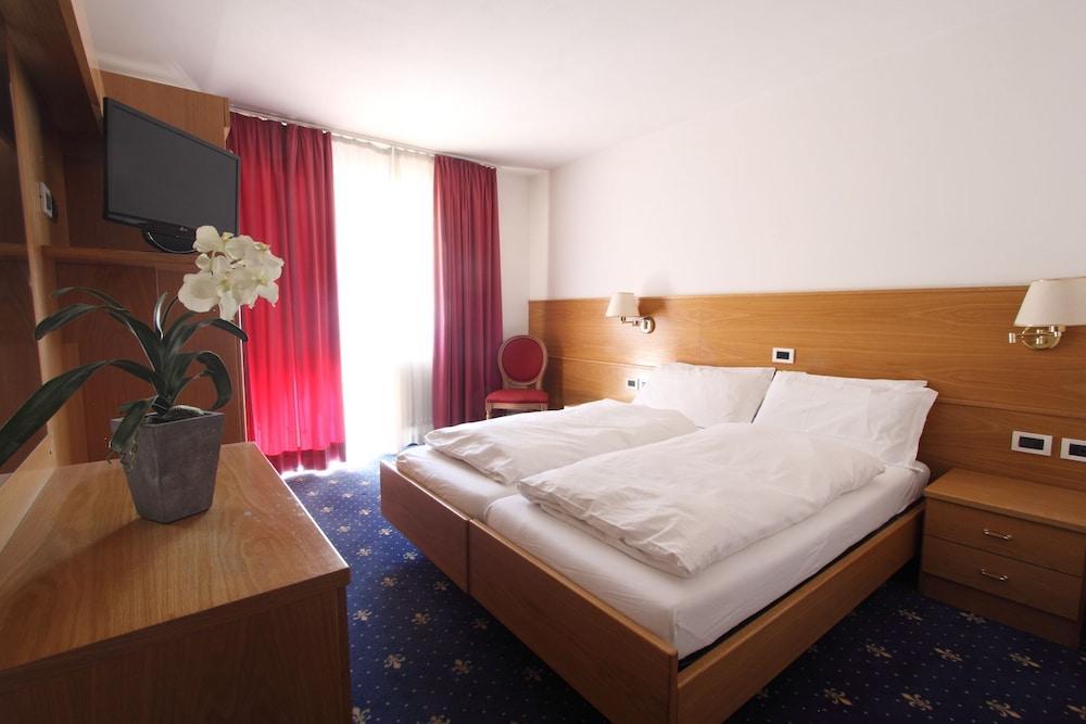 Hotel Fanes Suite & Spa Moena Esterno foto
