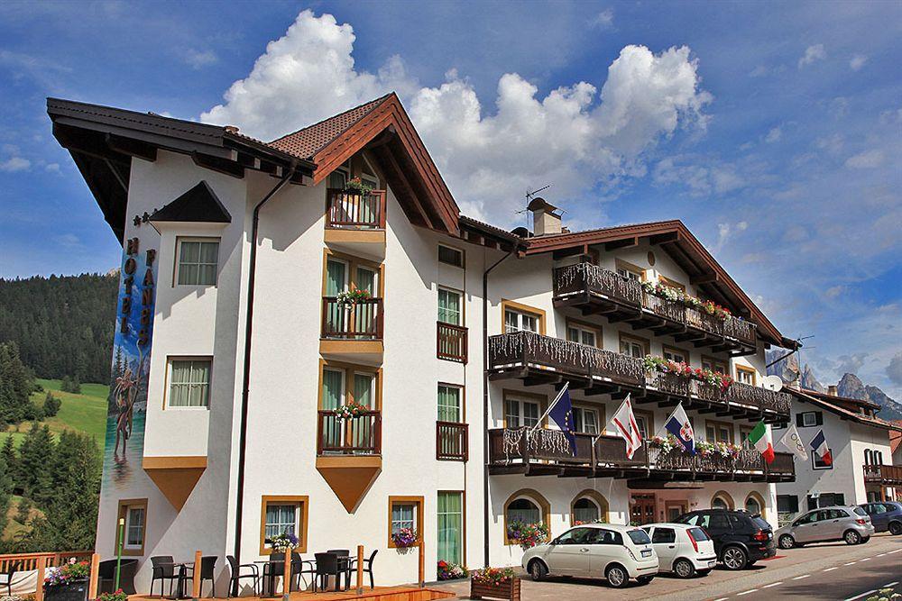 Hotel Fanes Suite & Spa Moena Esterno foto