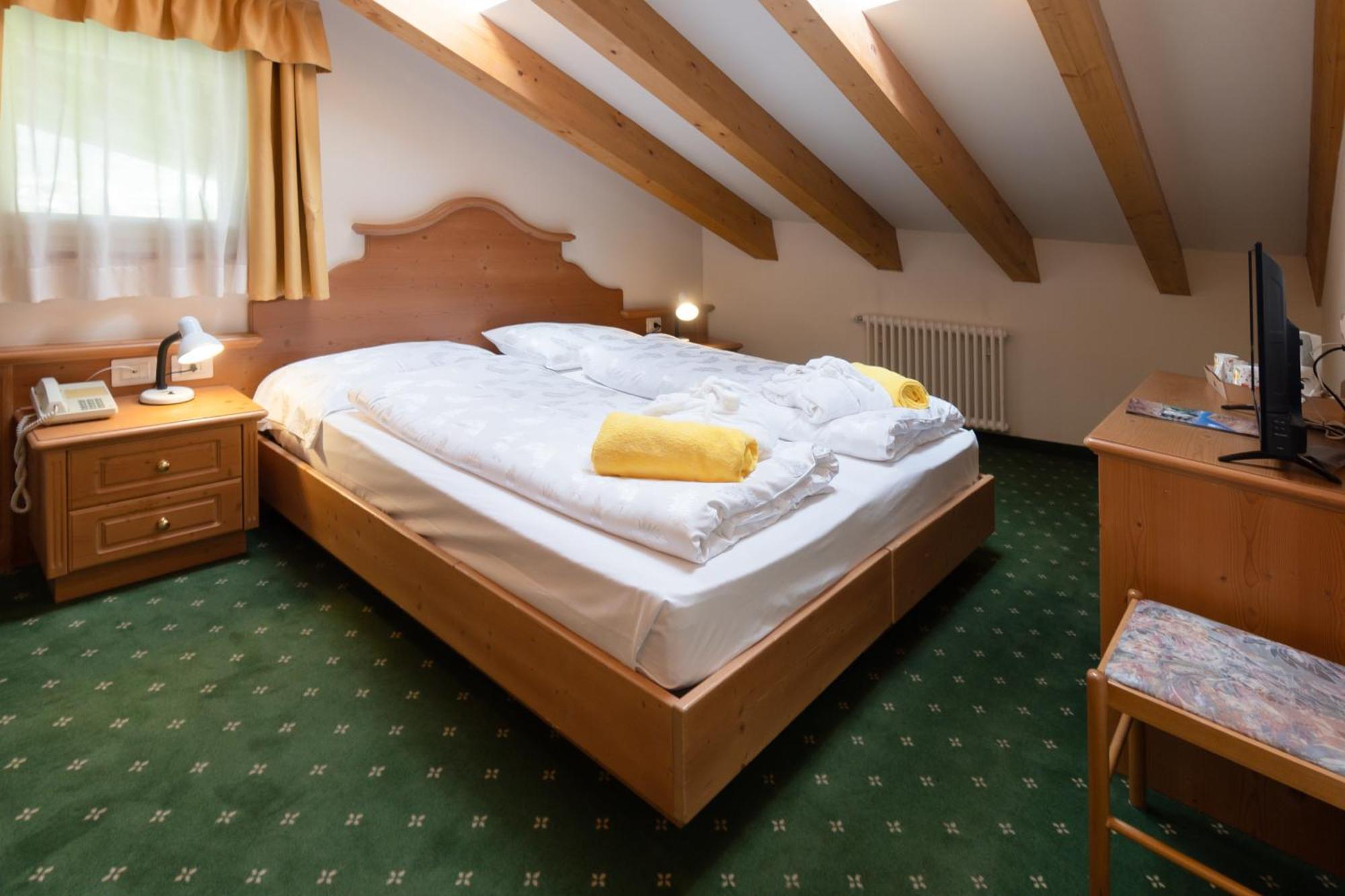 Hotel Fanes Suite & Spa Moena Esterno foto