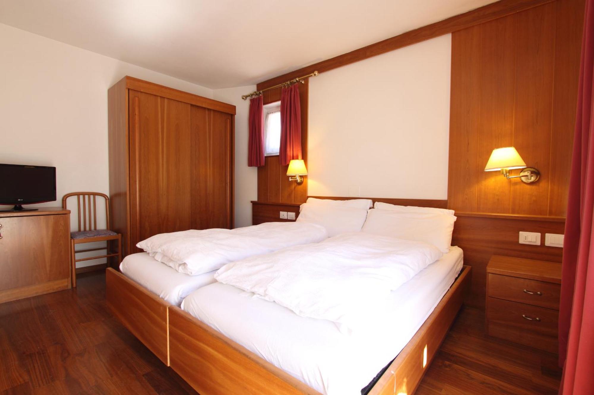 Hotel Fanes Suite & Spa Moena Esterno foto