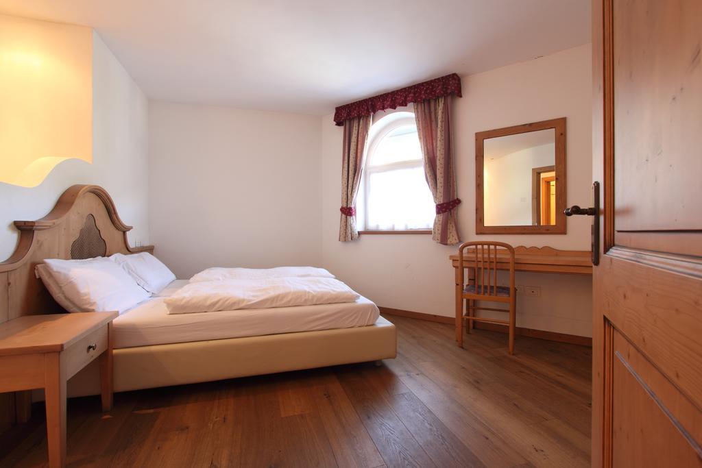 Hotel Fanes Suite & Spa Moena Esterno foto