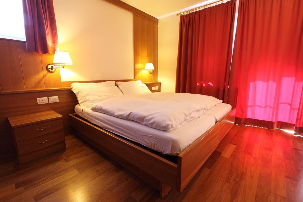 Hotel Fanes Suite & Spa Moena Esterno foto