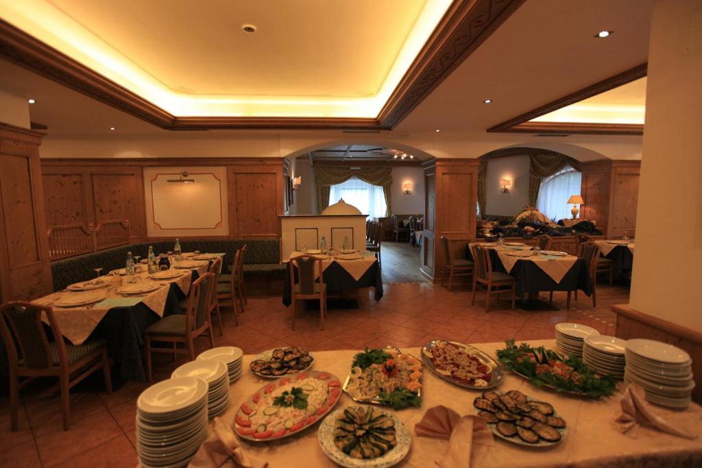 Hotel Fanes Suite & Spa Moena Esterno foto