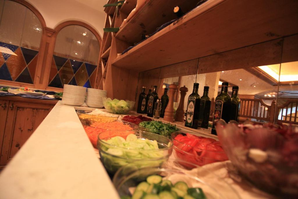 Hotel Fanes Suite & Spa Moena Esterno foto