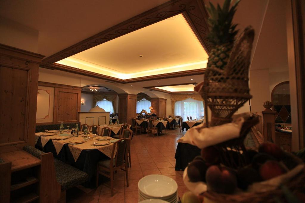 Hotel Fanes Suite & Spa Moena Esterno foto