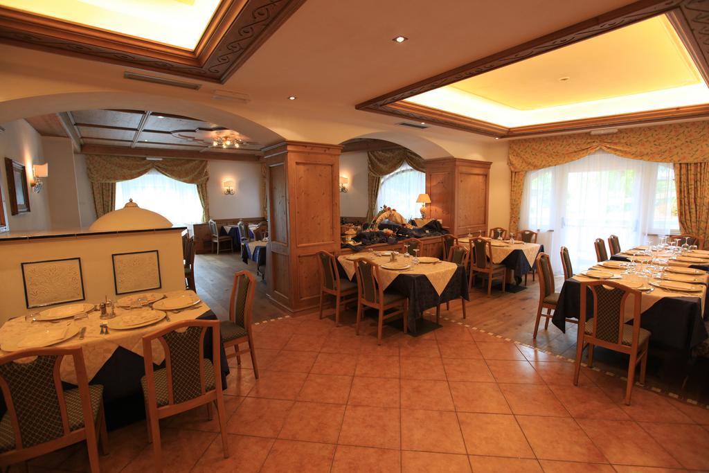 Hotel Fanes Suite & Spa Moena Esterno foto
