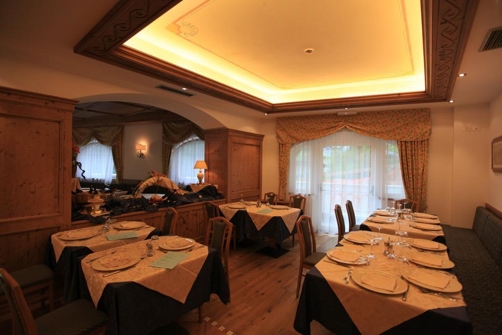 Hotel Fanes Suite & Spa Moena Esterno foto